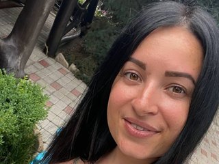 Erotyczny czat wideo Adelinna