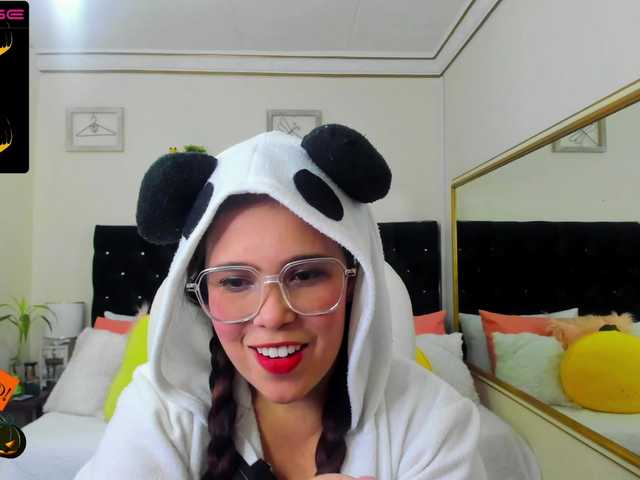 Zrzuty ekranu transmisji nahla-cox