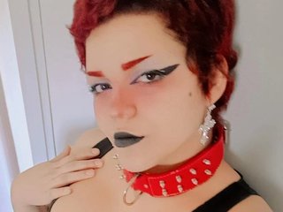 Erotyczny czat wideo NairyRed