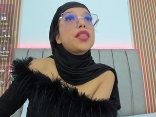 Erotyczny czat wideo naishaa1