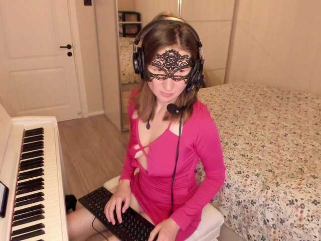 Zdjęcia PianoGirl Hi everyone. I am Anastasia :) 101 Take off dress, 102 put on dress, 103 change the dress, 70 autodj - dance, 1001 - to cut the dress my choice, 3001 - to cut the dress your choice, 10001 - take off mask