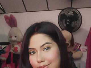 Erotyczny czat wideo Naomi-Stone