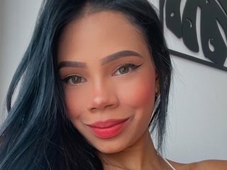 Erotyczny czat wideo NaomiBrooke