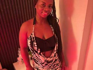 Erotyczny czat wideo Naomii-Cooper