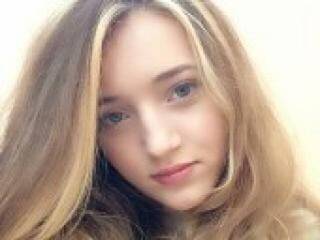 Erotyczny czat wideo naomiteaser