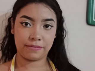 Erotyczny czat wideo NaomySweett