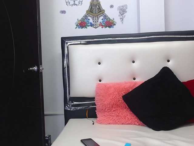 Zrzuty ekranu transmisji NataliaCastro