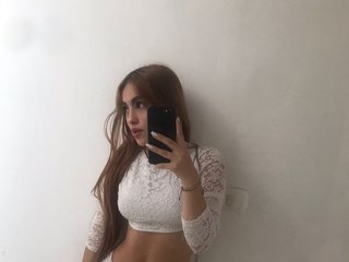 Erotyczny czat wideo Natasha-Adams