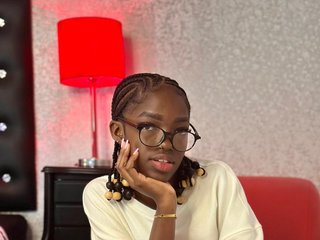 Erotyczny czat wideo NatashaaTaylor