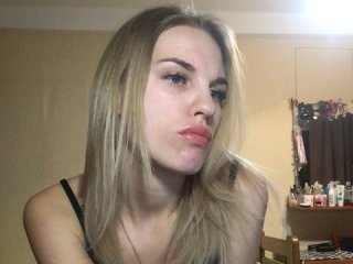 Zrzuty ekranu transmisji NaughtyAlex1