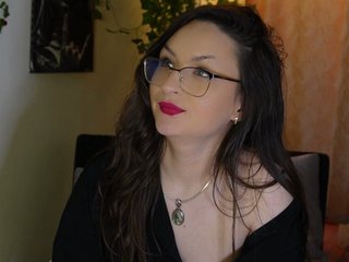 Erotyczny czat wideo NaughtYHomemadE