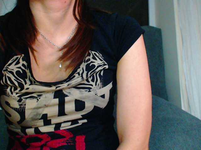 Zrzuty ekranu transmisji NaughtyHotty