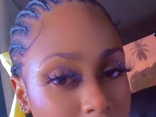 Erotyczny czat wideo Naughtylittlemissy