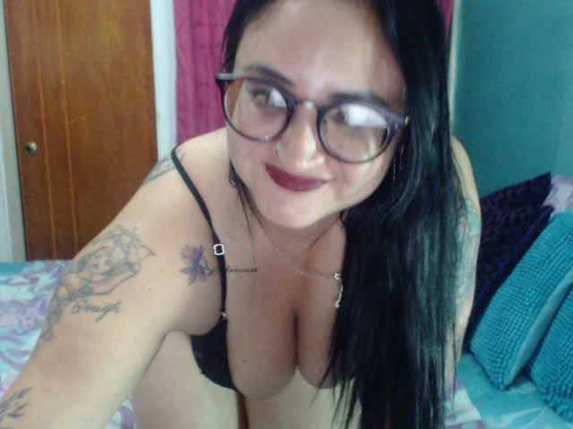 Zrzuty ekranu transmisji naugthy1