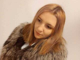 Erotyczny czat wideo NellaHeart