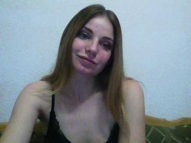 Zdjęcia NensiFasion Hey guys!:) Goal- #Dance #hot #pvt #c2c #fetish #feet #roleplay Tip to add at friendlist and for requests!