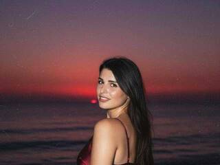 Erotyczny czat wideo NestiSharm