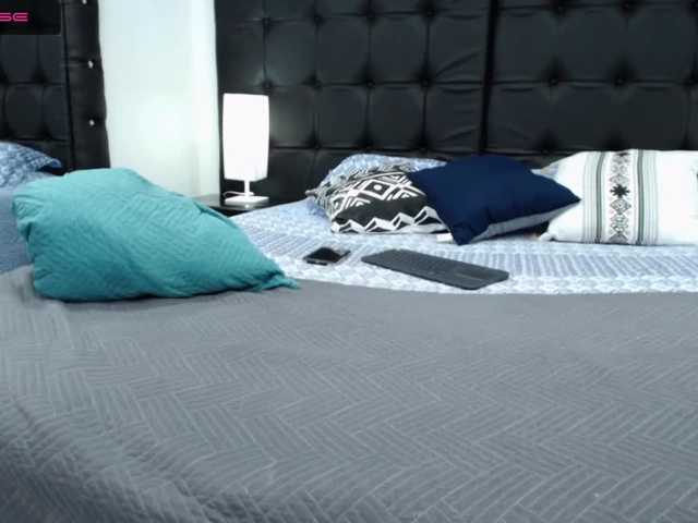 Zrzuty ekranu transmisji Nicoleex