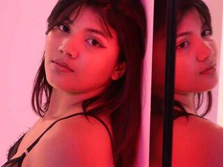 Erotyczny czat wideo NicoleHills