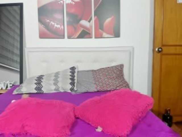 Zrzuty ekranu transmisji Nicolette5