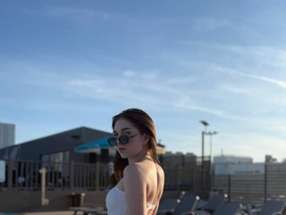 Erotyczny czat wideo NikaFl0wer