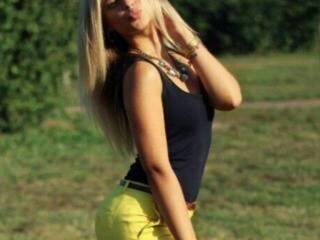 Erotyczny czat wideo nikikikiss