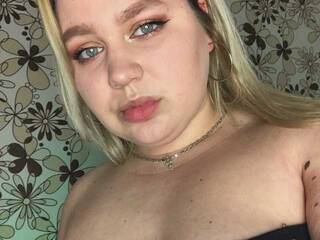 Erotyczny czat wideo nikki-kool