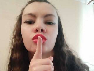 Erotyczny czat wideo NikkiXEvans