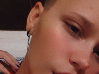 Erotyczny czat wideo Nileemo