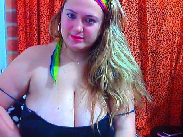 Zdjęcia Ninphoanal69L TITS 40 TOK ASS 20 TOK STAND UP 25 SEE CAM 15 TOK NAKED 100 TOK NAKED AND DILDO 200 TOK ADD FRIEND 5 TOK