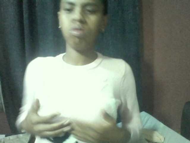 Zrzuty ekranu transmisji Nirinah1