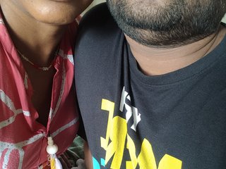 Erotyczny czat wideo Nishaji