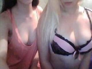 Erotyczny czat wideo nnlovekiss