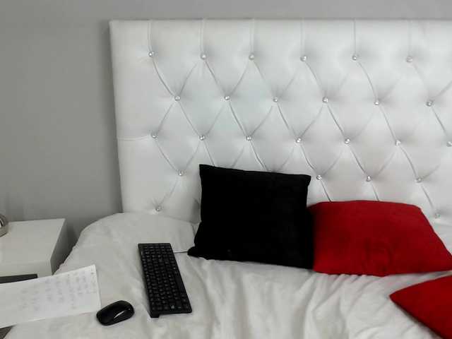 Zrzuty ekranu transmisji NOASULLIVAN