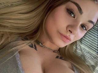 Erotyczny czat wideo Nolovekisssme