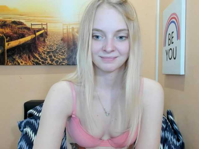 Zdjęcia NurseCream Hey guys, Im an #18years old #young #blondie who is really #horny and wanna have some fun with you! :P:P