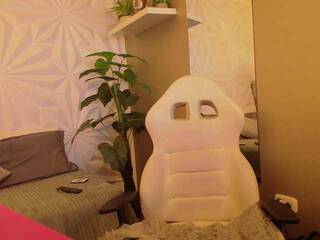 Erotyczny czat wideo nyanyadolls