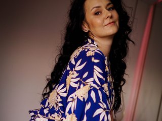 Erotyczny czat wideo NyraBoone