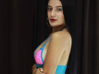 Erotyczny czat wideo Odette--