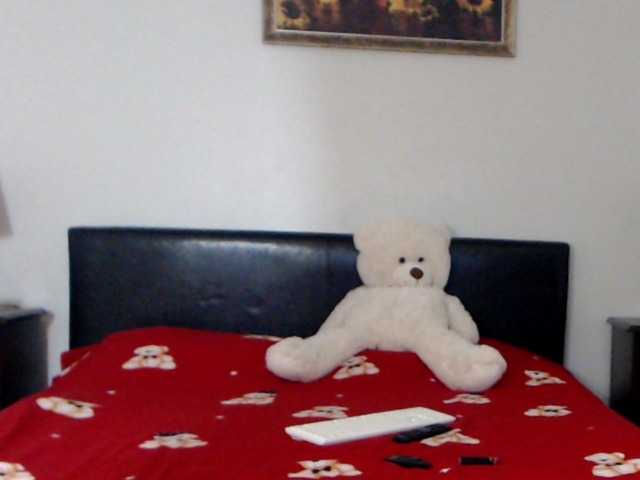 Zrzuty ekranu transmisji Oliviareyd