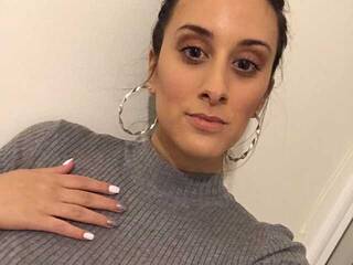 Erotyczny czat wideo OliviaWhite