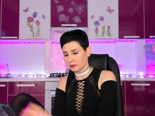 Zrzuty ekranu transmisji Olivija2020