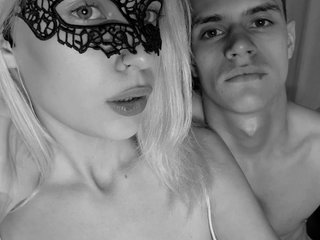 Erotyczny czat wideo Orgasm-Hunters