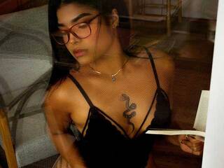 Erotyczny czat wideo Pamela-Moreno