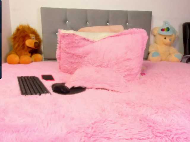 Zdjęcia Pamela-sweet hello baby welcome to my living room lets play guys