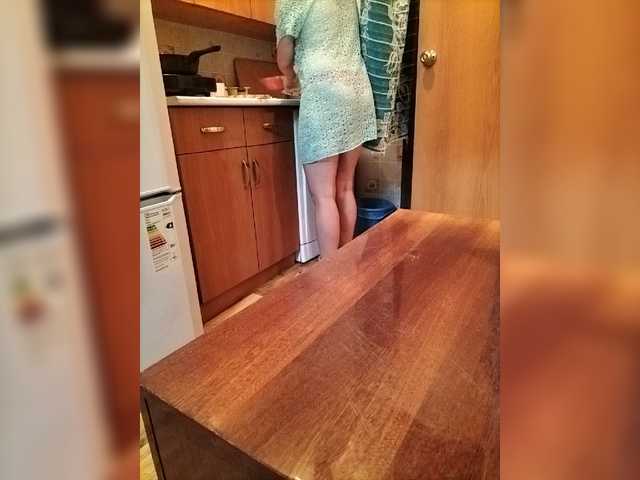 Zrzuty ekranu transmisji Pararaaadon