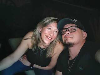 Erotyczny czat wideo Parejaerotica