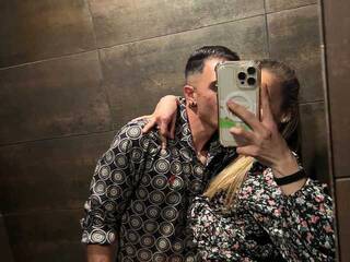 Erotyczny czat wideo Parejaveintidos