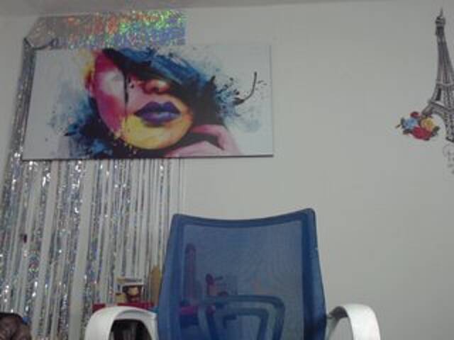 Zrzuty ekranu transmisji parkjin