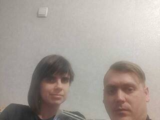 Erotyczny czat wideo Parochka-loveres